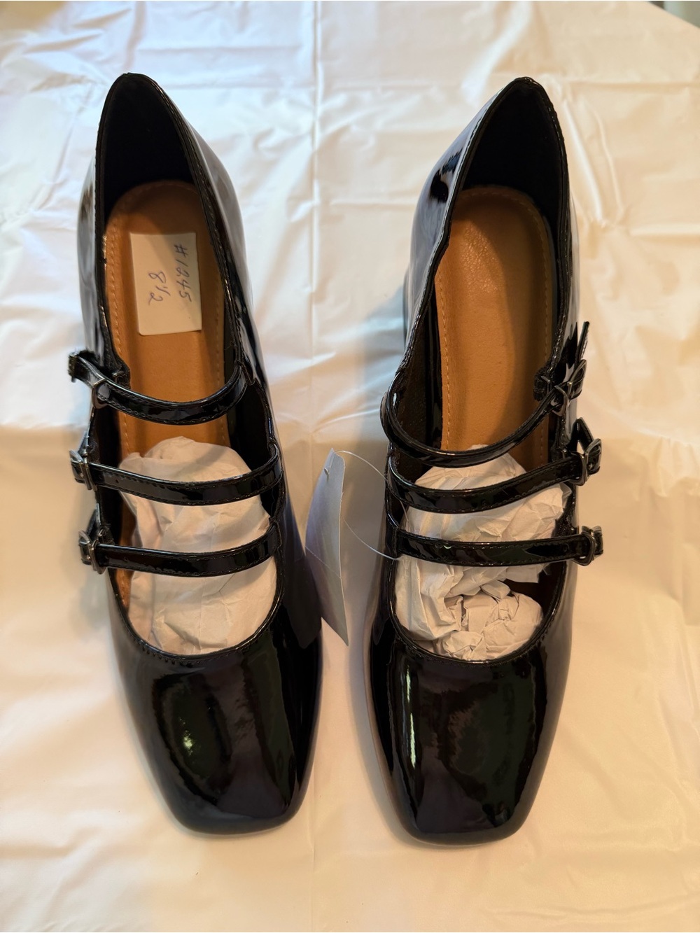 Women’s Triple Strap Chunky Heel Mary Jane’s Black size 8.5
